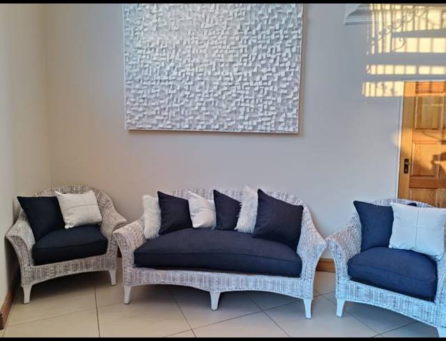 5 BEDROOM HOUSE FOR SALE IN MISTY BAY